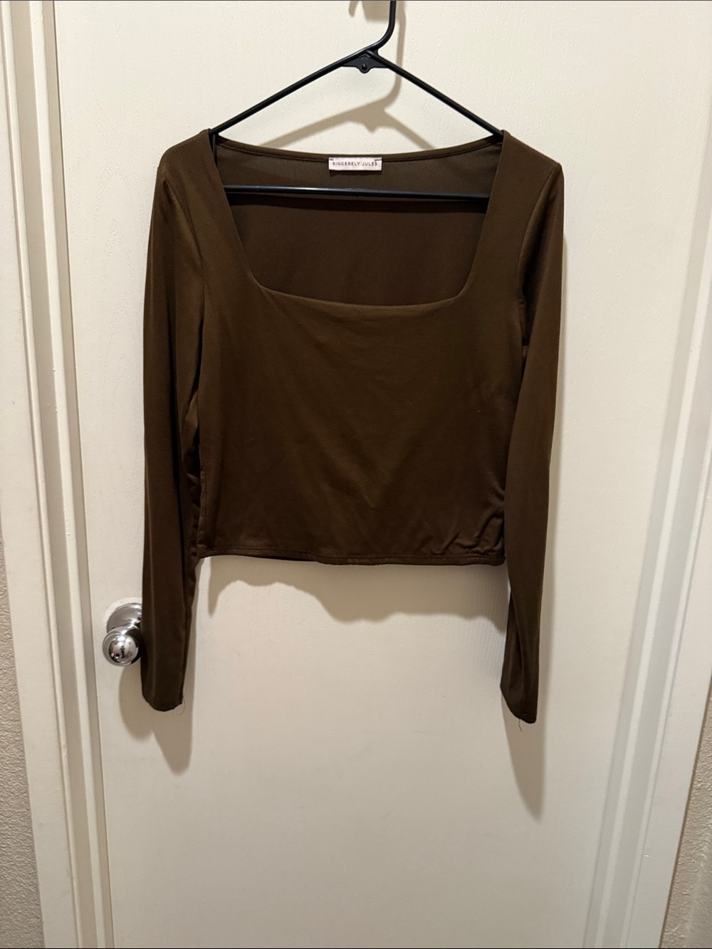 Sincerely Jules Olive Cropped Long-Sleeve Square Neck Top